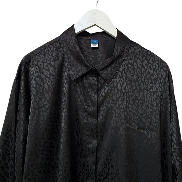 OLD NAVY Blouse Plus Size 2X Black Satin Leopard Long Sleeve Buttonup Shirt NWOT - Picture 2 of 11